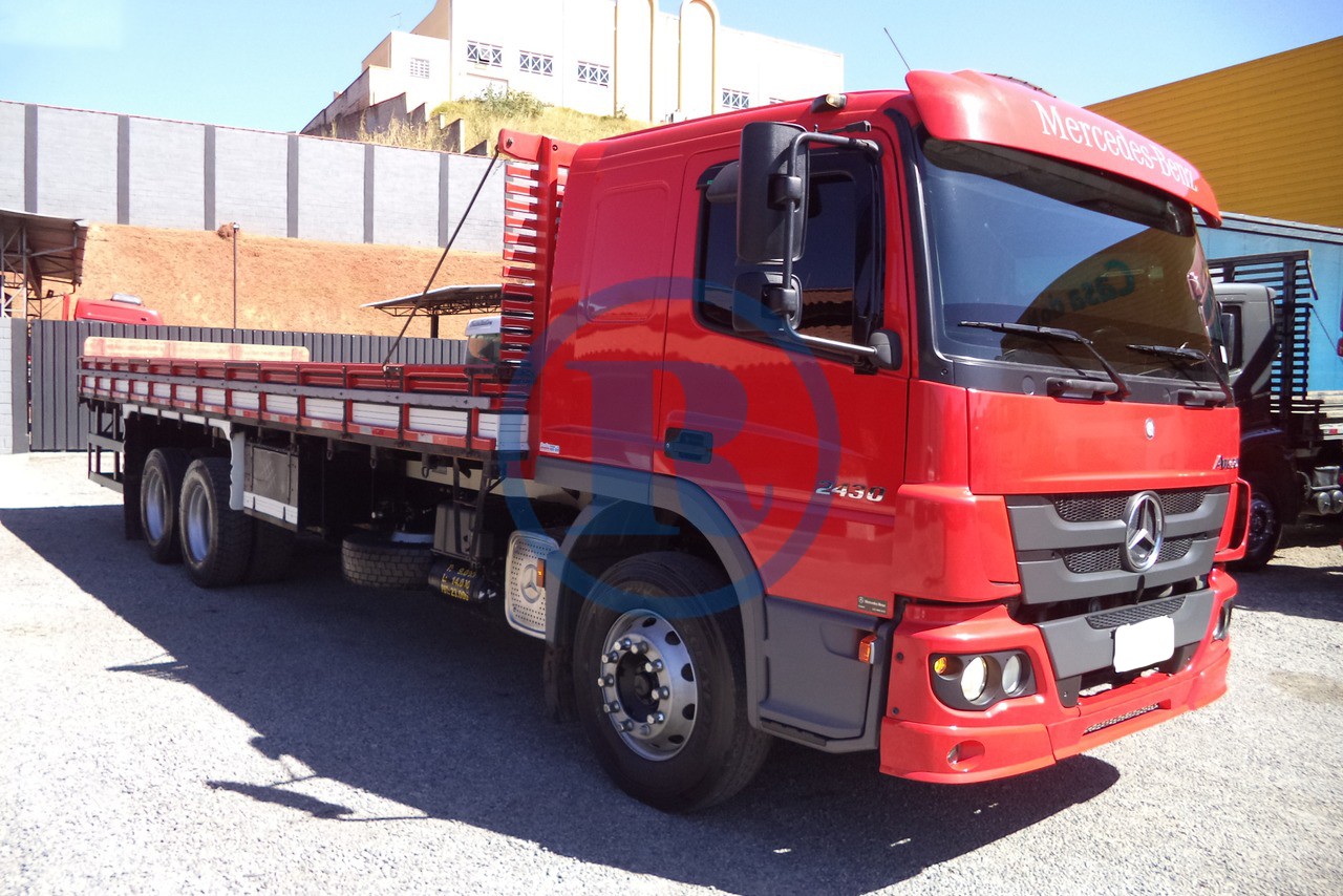 MERCEDES BENZ MB2430 2019
