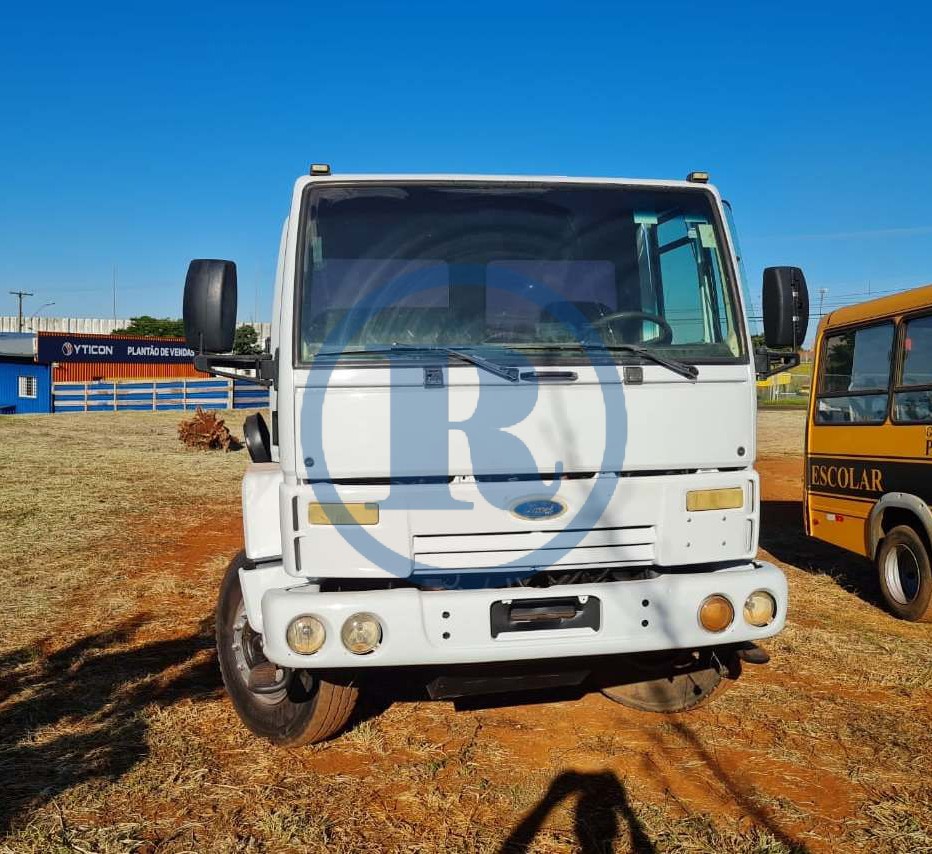 FORD CARGO2628 2008