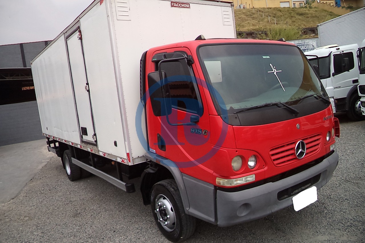MERCEDES BENZ MB915 2011